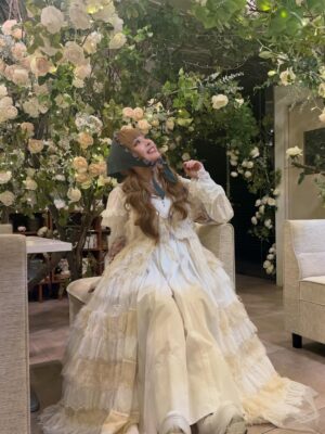Kyary Pamyu Pamyu Instagram - Afternoon Tea Party
~Kyary’s Birthday ~3♡3
ありがとうございました！
みんなとゆっくりお茶しながらお話しできて本当に楽しかった〜！！！

実は3部ぜんぶ衣装もヘアメイクも違ったんだよ〜！またやろうね🫖良かったら感想も教えてね