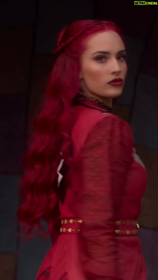 Kylie Cantrall - 119K Likes - see you this summer @disneydescendants