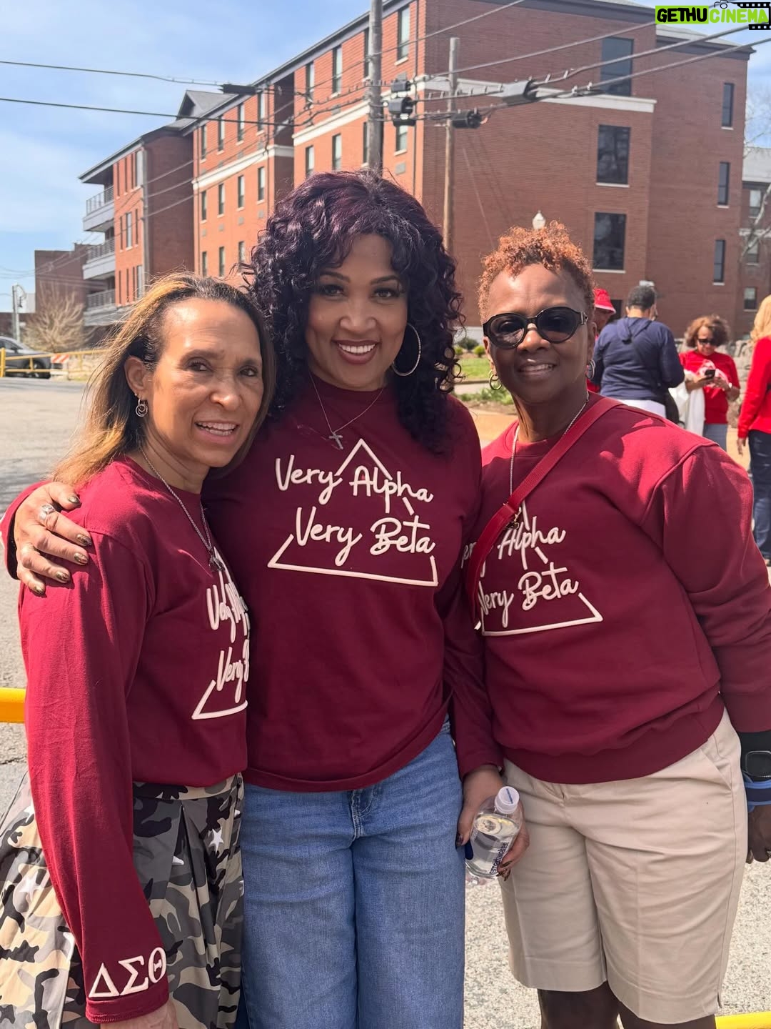 Kym Whitley - 8.8K Likes - 100 years celebration #alphabeta100years 
DeltaSigmaThetaSororityInc FISK UNIVERSITY 💙💛 we had a ball, I love my sorors! There was even an AKA and  a Kappa the group! The President of Fisk University, Dr. Walter Clark she’s about her business and is always fly! #AOML ❤️🫶🏽🔺