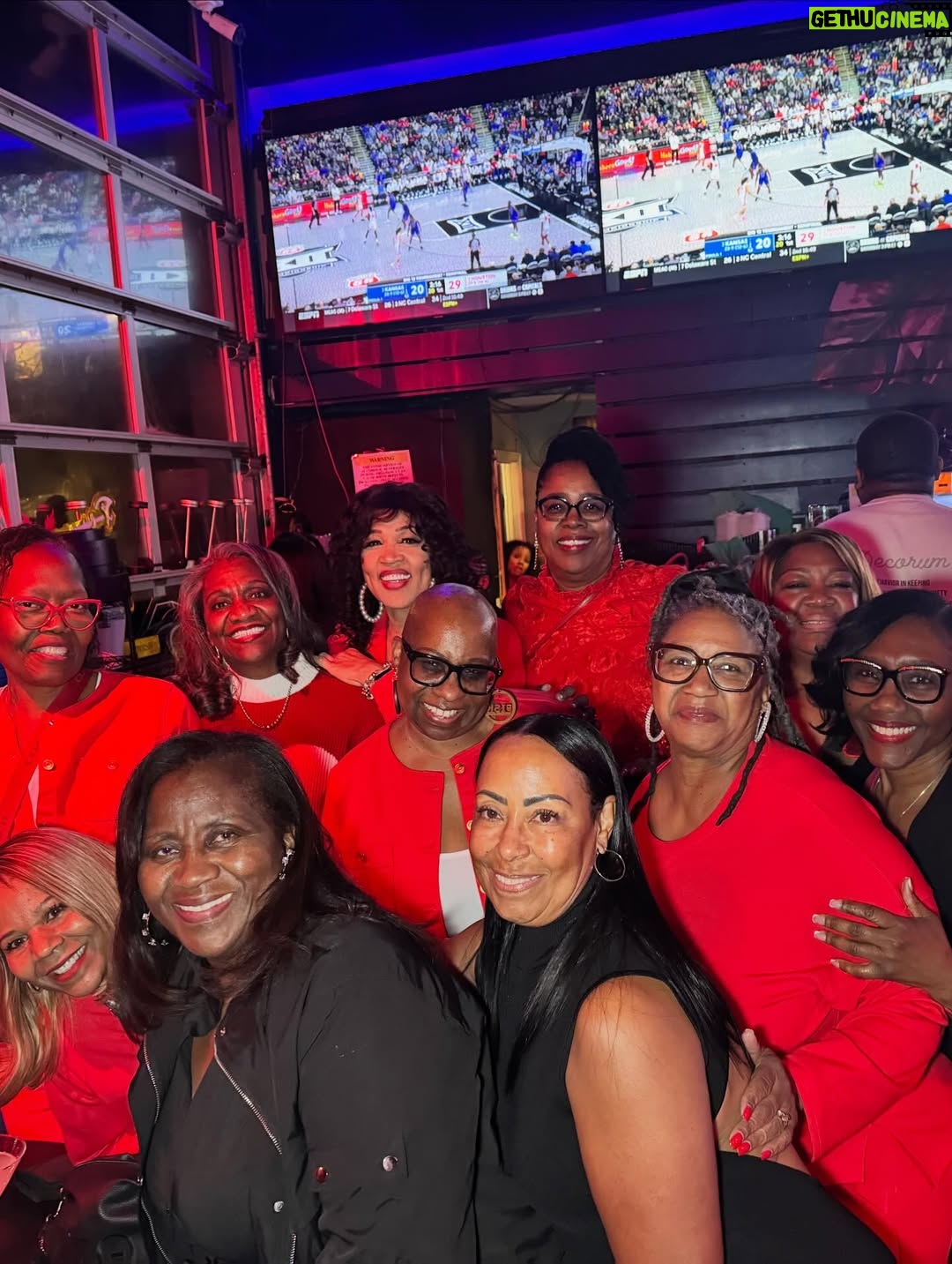 Kym Whitley - 8.8K Likes - 100 years celebration #alphabeta100years 
DeltaSigmaThetaSororityInc FISK UNIVERSITY 💙💛 we had a ball, I love my sorors! There was even an AKA and  a Kappa the group! The President of Fisk University, Dr. Walter Clark she’s about her business and is always fly! #AOML ❤️🫶🏽🔺