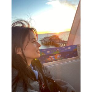 Kyoko Yoshine Instagram - 29歳になりました！

いよいよラスト20代！
頑張っていきたいと思います！

日々たくさんの経験をさせていただけていることに、
感謝の気持ちでいっぱいです。

これからもたくさん吸収して
成長していけるよう頑張っていきます！

たくさんのお祝いのメッセージありがとうございます！
そしていつもありがとう！
これからもよろしくね☺️

サンタモニカの夕陽は
本当に素晴らしかったです✨