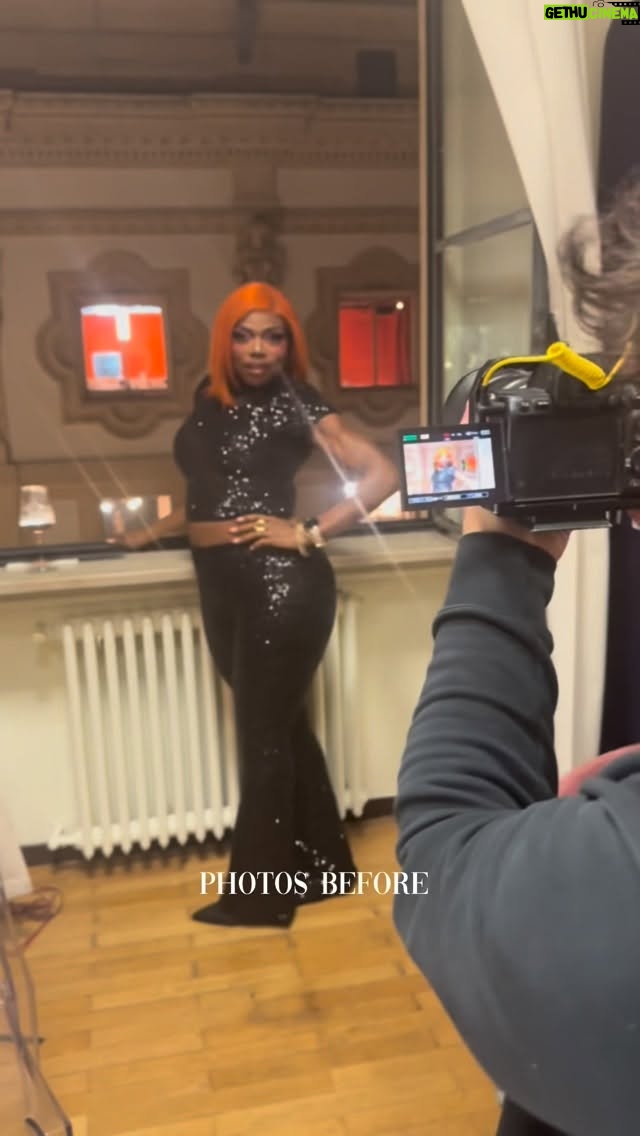 LU KALA - 3 Likes - MILAN VLOG — DAY 3 🇮🇹🎤�Italian pastries ✔️�Shopping ✔️�Pre-show sandwich ✔️
Show prep ✔️
Then… showtime. ✨#minivlog #italy