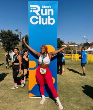 LU KALA Instagram - Ran in a 5K race yesterday and my body did not let me down. I did it in 36 mins, 45 mins was my goal🥹🙏🏾 So proud of me!!! S/o my running gyal @mallory.laurenn for keeping me going🧡 @diplosrunclub was litttt!!!!