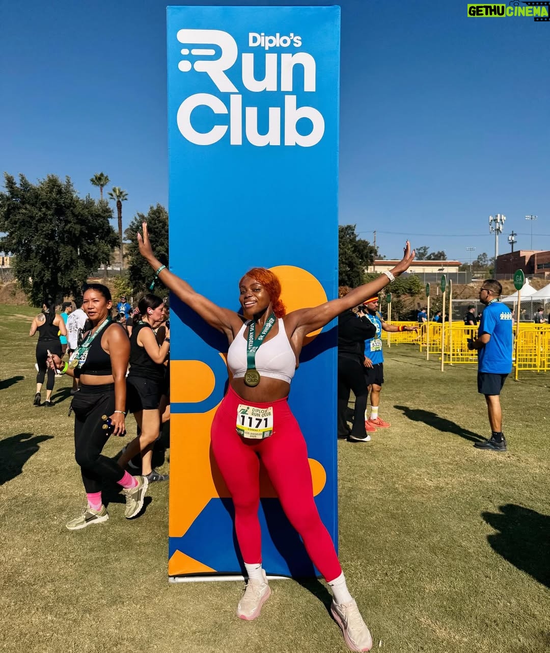 LU KALA - 3.8K Likes - Ran in a 5K race yesterday and my body did not let me down. I did it in 36 mins, 45 mins was my goal🥹🙏🏾 So proud of me!!! S/o my running gyal @mallory.laurenn for keeping me going🧡 @diplosrunclub was litttt!!!!