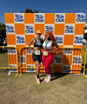 LU KALA Instagram - Ran in a 5K race yesterday and my body did not let me down. I did it in 36 mins, 45 mins was my goal🥹🙏🏾 So proud of me!!! S/o my running gyal @mallory.laurenn for keeping me going🧡 @diplosrunclub was litttt!!!!