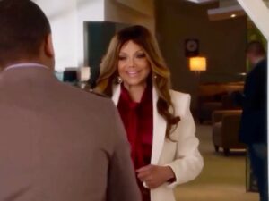La Toya Jackson Instagram - Playing an Executive at a record company on the show 90210, on a #ThrowbackThursday #tbt #90210 #thejacksons #latoyajackson