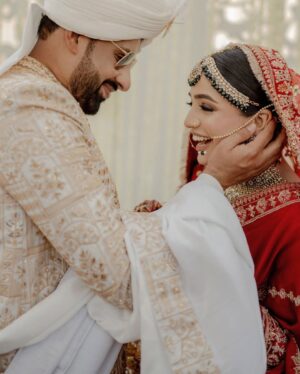 Laiba Khan Instagram - @laibaakhanofficial smiling during her ruksati is the most beautiful thing ever. 🤍❤️