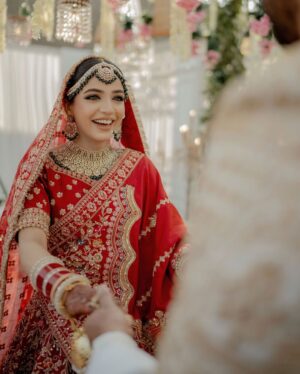 Laiba Khan Instagram - @laibaakhanofficial smiling during her ruksati is the most beautiful thing ever. 🤍❤️