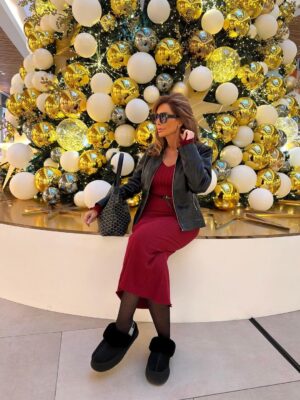 Lama Lawand Instagram - Life refined me.
Experience empowered me.
Ready for 2026 ❤️
✨✨✨✨✨