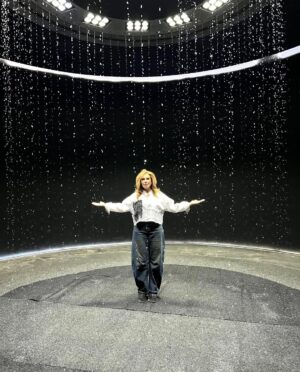 Lama Lawand Instagram - Lost in space between earth and the universe ✨⭐️🌟🌠🌃 @ayauniverse 
Personal photographer : @geraldinedargham 😂😘🥰😍