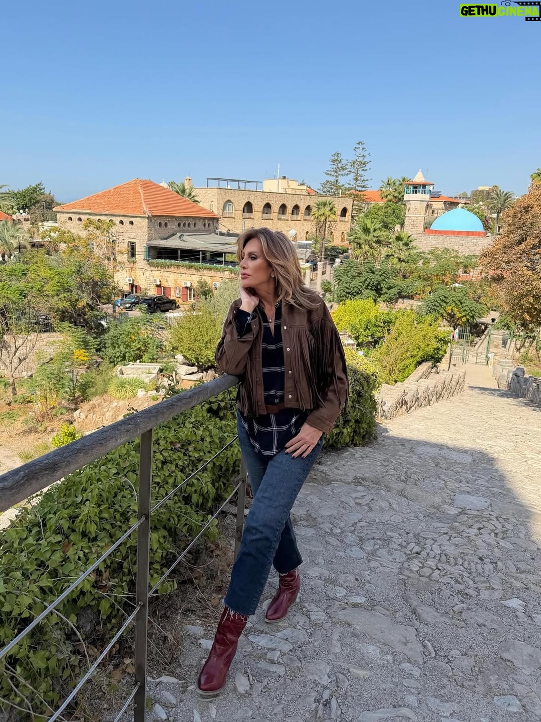 Lama Lawand - 2K Likes - 🤎🍂🍁

Hair @capelli.lb @joseph.a.zgheib 
Makeup @makeupbyjoyce___ @glamconcept.lb 
Dressed @boutiqueviviane