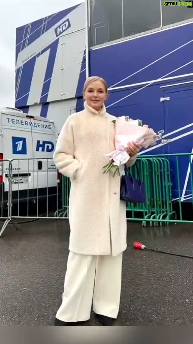 Larisa Verbitskaya - 1.6K Likes - День рождения встретила в эфире Первого канала. Встреча с вами- лучший подарок
#деньрождения #подарок #первыйканал #ларисавербицкая