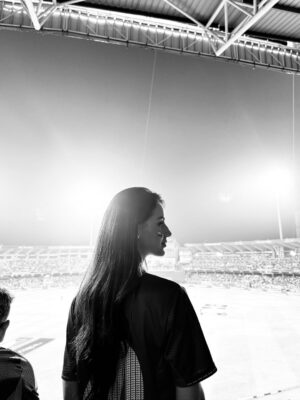 Larissa Bonesi Instagram - The last 3 days have been nothing short of INCREDIBLE! 🏏✨

For the first time ever, I got to experience the electrifying energy of a cricket stadium and witnessing those unforgettable moments live on the field made it even more special. Still getting goosebumps thinking about how lucky I was to be there in those once-in-a-lifetime moments.

Grateful for experiences that turn into memories forever ♥️
Thank you @budweiserindia for making it all so unforgettable and special from day one !! 🙌🏽🔥 

India, I love you 🇮🇳🙏🏻♥️ You deserved it ! Jai Hind !

#BudweiserIndia #InTheHandsOfFans #BudxICC #T20 #Budhotel