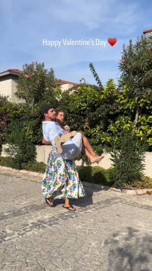 Larissa Gacemer Instagram - Happy Valentine’s Day ♥️😅