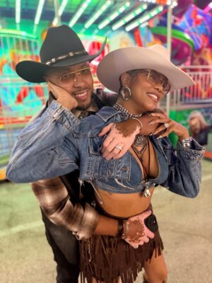 LeToya Luckett Instagram - ✨RODEO TIME✨
Saddle up Houston 🤘🏾🤠