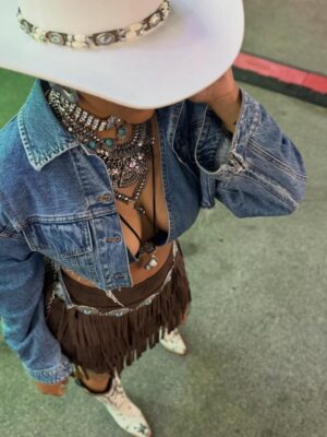 LeToya Luckett Instagram - ✨RODEO TIME✨
Saddle up Houston 🤘🏾🤠