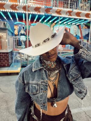 LeToya Luckett Instagram - ✨RODEO TIME✨
Saddle up Houston 🤘🏾🤠