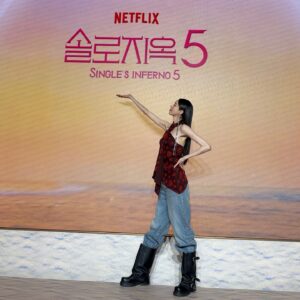 Lee Da-hee Instagram - 두둠!!1월20일 오픈!
#netflix #singleinferno5 #넷플릭스 #솔로지옥5