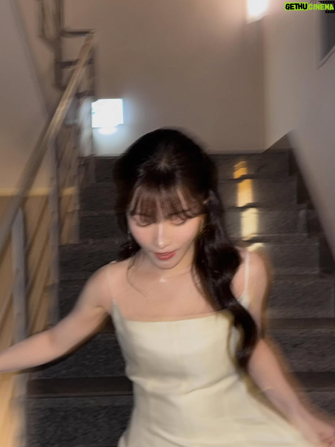 Lee Eun-young - 4.4K Likes - 2025 안녕..👋🏻