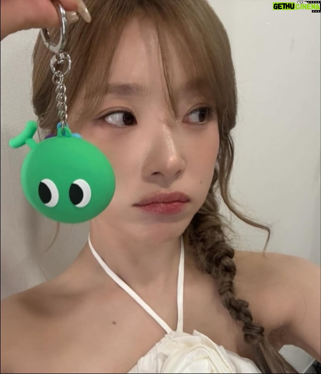 Lee Eun-young - 3.1K Likes - 🍈💚💚💚💚💚👀