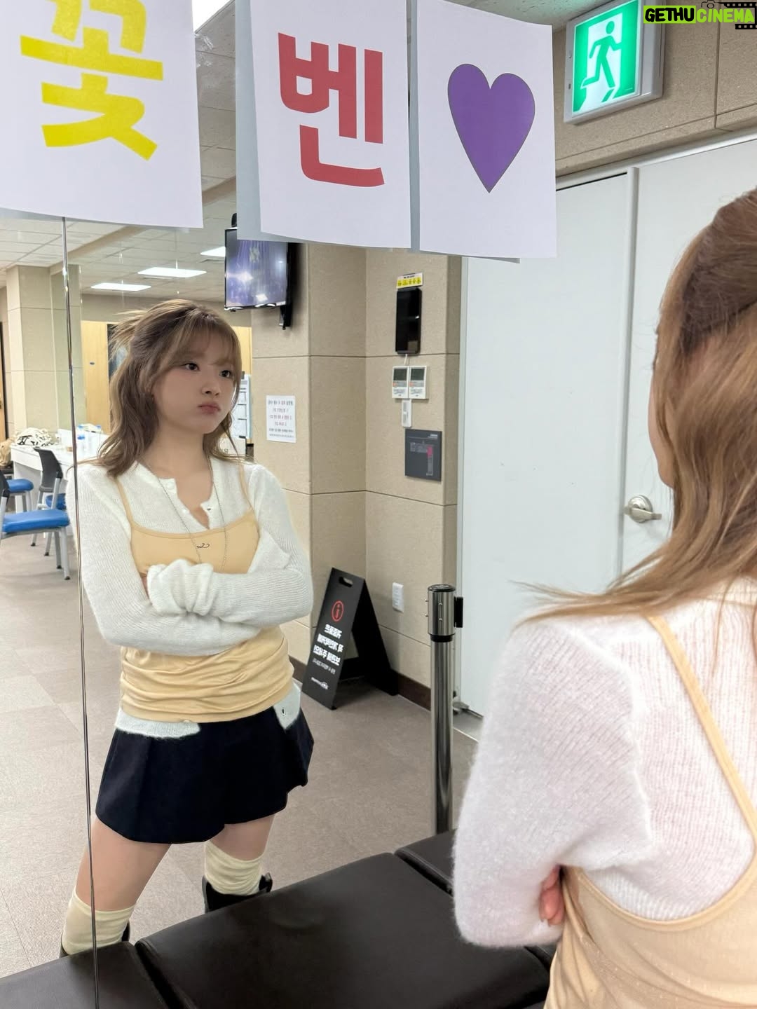 Lee Eun-young - 2.9K Likes - 뒤란🤍