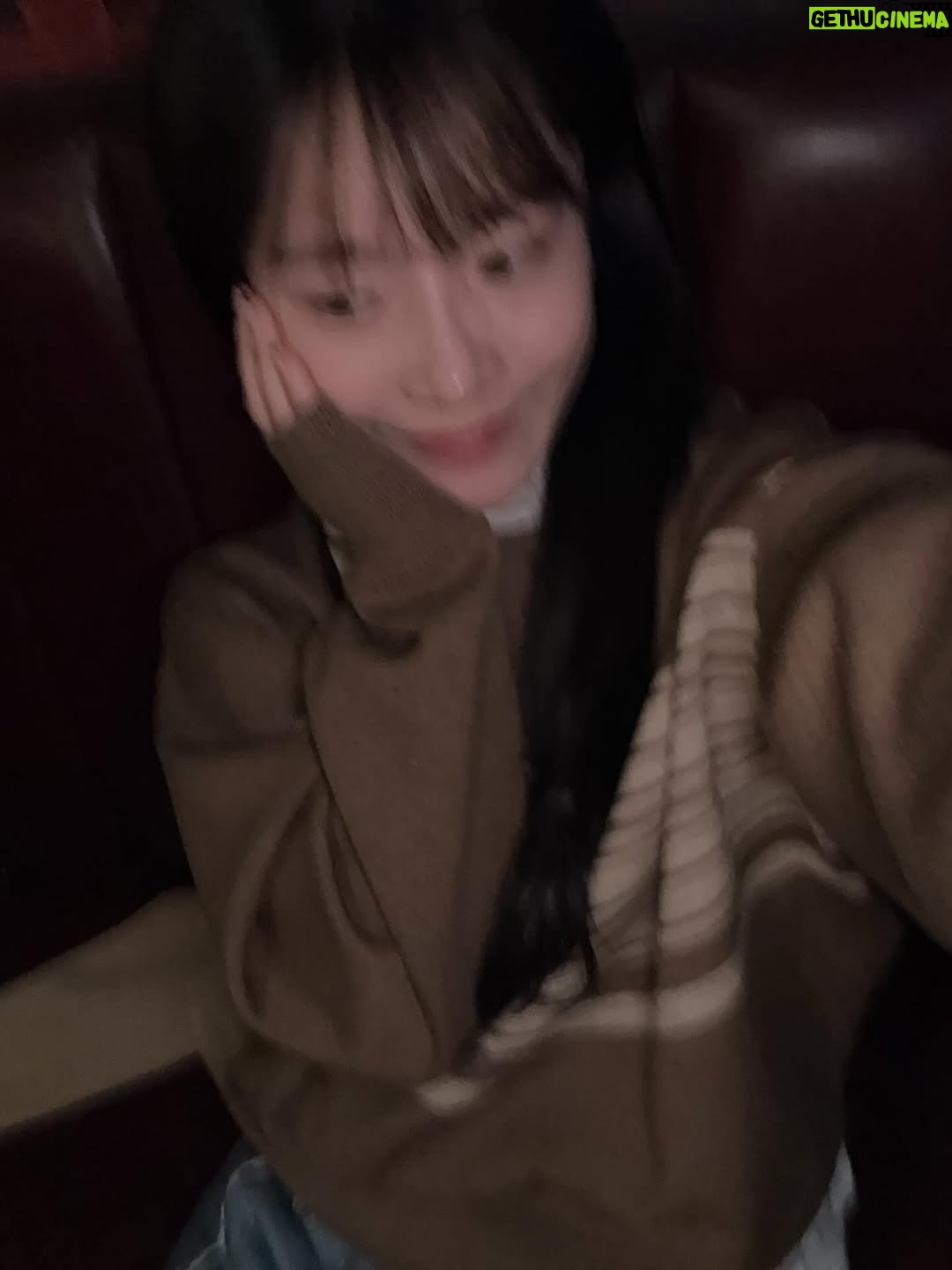 Lee Eun-young - 2.9K Likes - 이모저모고모