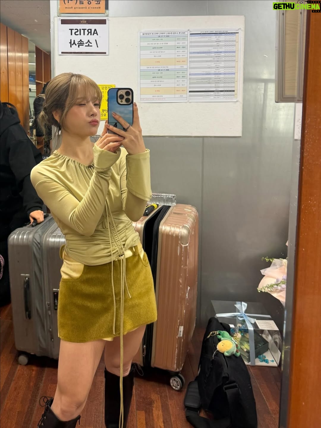 Lee Eun-young - 2.9K Likes - me!