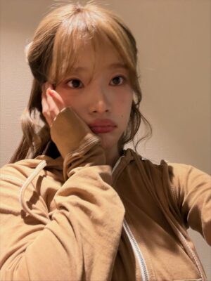 Lee Eun-young Instagram - me!