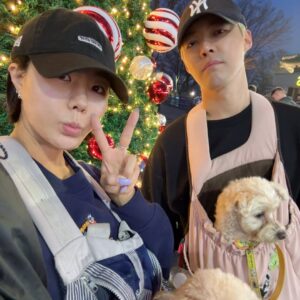 Lee Sang-hwa Instagram - 멜히멜히 크리스마스🎄🎁🎅🏼✨💚
따뜻하고 행복가득한 연말보내자!
Merry Christmas! Happy Holidays‼️💚