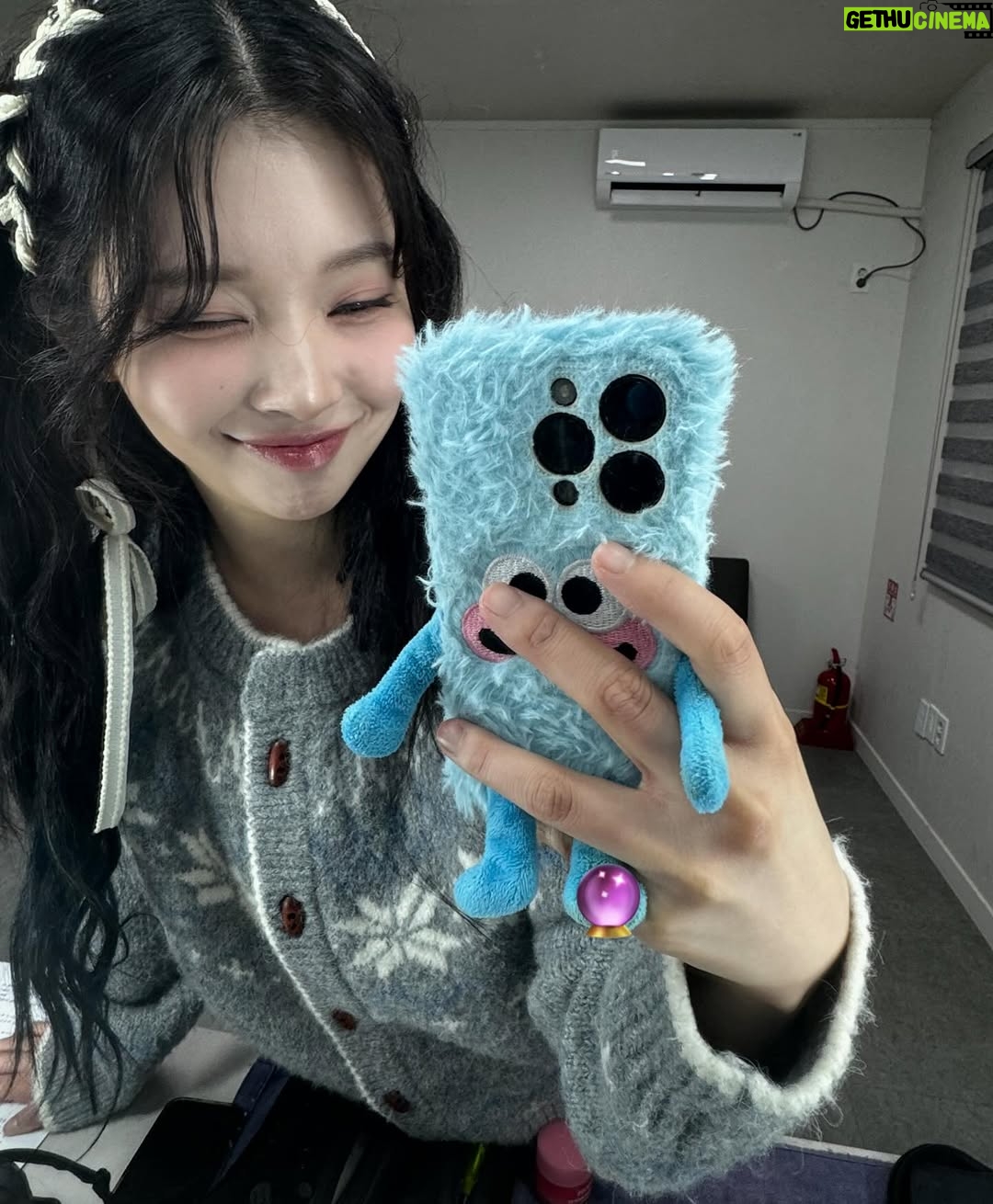 Lee Si-woo - 40.3K Likes - 마지막화입니다만 💦
#오늘부터인간입니다만