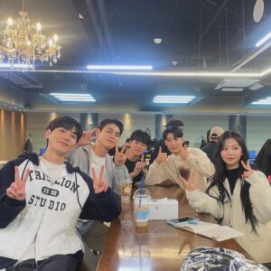 Lee Si-woo Instagram - 우당탕탕사인방 혜리미온느 🦊