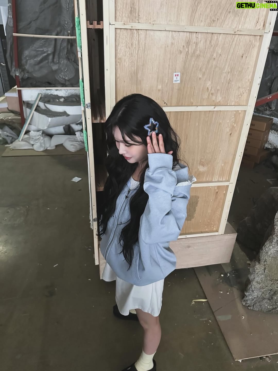 Lee Si-woo - 46.7K Likes - 끝!! 모두 고생하셨습니다 💦
금호와 팔미호로 함께할 수 있어 행복했어요 🦊