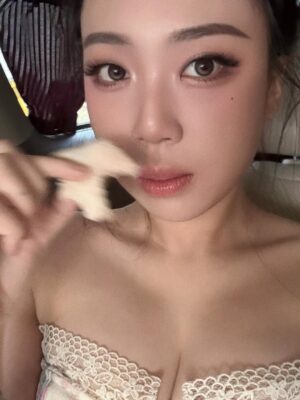 Lee Young-ji Instagram - 내 팬들이 찍어준 사진이야 어때 부럽지?