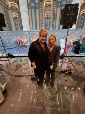 Leigh-Allyn Baker Instagram - Such a fun night! In a world so full of darkness, we need hope! @icanonlyimaginemovie is a beautiful reminder that we not alone in the fire, we are carried through the storms and we are deeply loved by God. Even if the world is dark, even if there is sorrow, even if life is hard… EVEN IF… be thankful for another day, be thankful for mercy, for grace, for love!