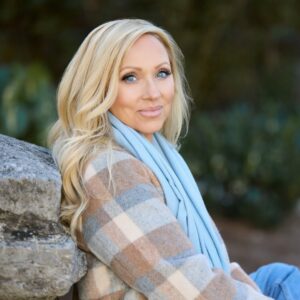 Leigh-Allyn Baker Instagram - Another trip around the sun and grateful for every bit of it! #birthday