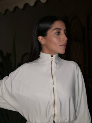 Leïla Bekhti Instagram - Émue et honorée par cette nomination pour Ma mère, Dieu et Sylvie Vartan.
Je la partage évidemment avec toute l’équipe du film et, bien sûr, le public.
Vos mots sont des douceurs pour le cœur.
Merci 🤍