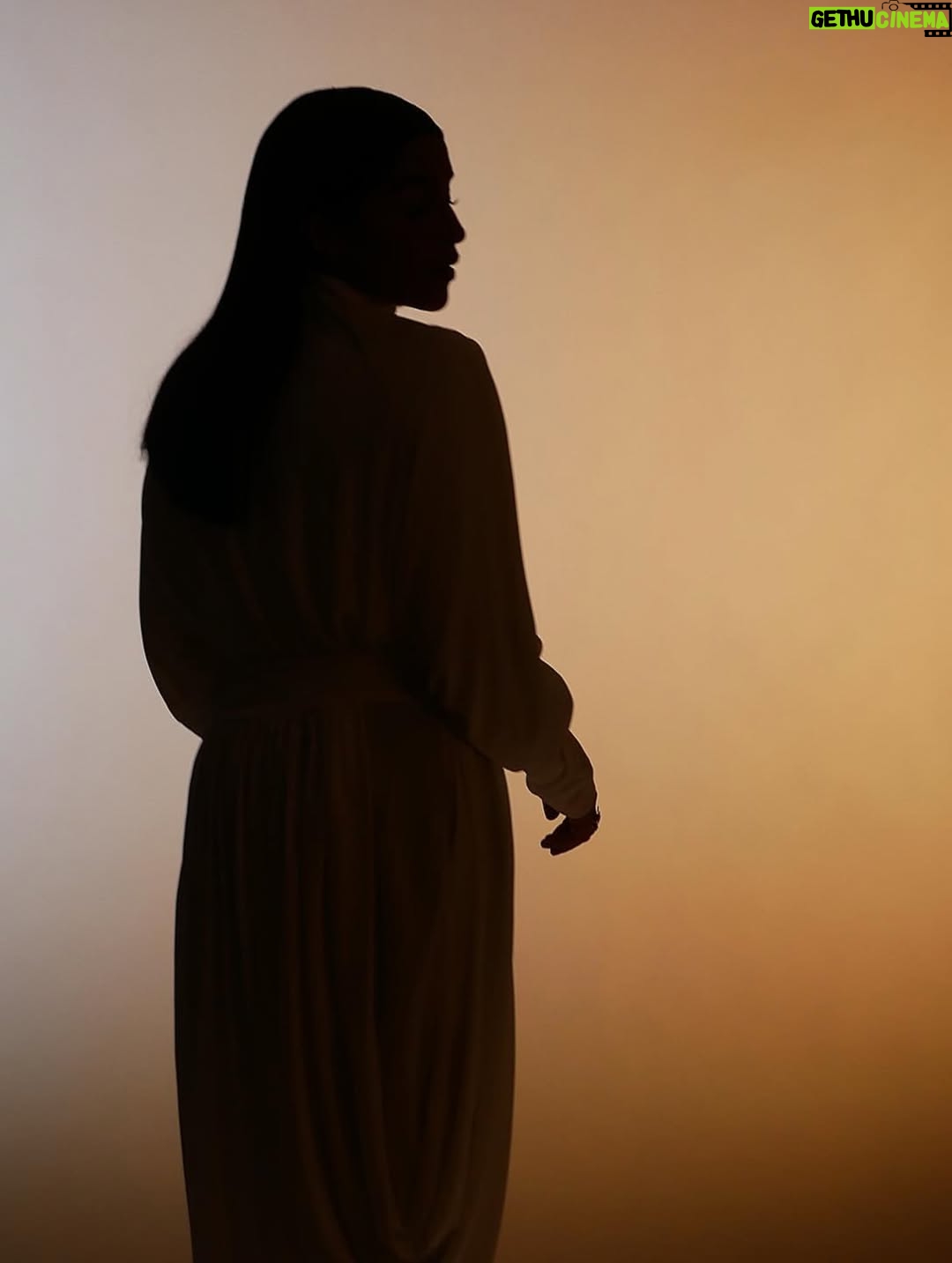 Leïla Bekhti - 69.9K Likes - Émue et honorée par cette nomination pour Ma mère, Dieu et Sylvie Vartan.
Je la partage évidemment avec toute l’équipe du film et, bien sûr, le public.
Vos mots sont des douceurs pour le cœur.
Merci 🤍