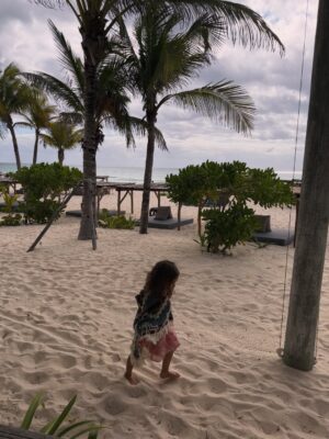 Leona Lewis Instagram - Hawai’i & Mexico 🤍🌈