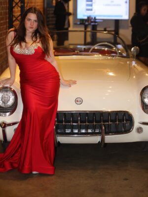 Lexi Rabe Instagram - @rhinestone_sugar Oscar pre-party Jessica you killed she killed it! Red dress by @jessicaangelcollection -Felt legit like pretty woman!!! thx @thewnk ❤️ for the amazing photos you always capture the real me in the middle of all my modeling poses. What a fun night. Love seeing all my friends there and getting to watch @pejaanne perform as always🥰 #oscarpreparty #oscars #magazine @famecast your space was magical as always!! Love ya Silvia!! And @thebellopizza vegan cheese pizza totally hit the spot for your dairy free girly. @rabe.logann looking great