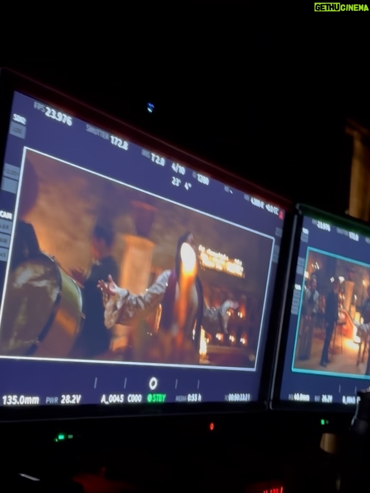 Lila Downs - 56.8K Likes - Detrás de escenas de “Como agua para chocolate” 🎬  #liladowns #comoaguaparachocolate #hbomax 📸: @benixilo y @vicentesaza