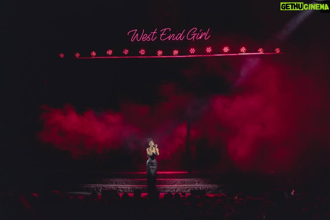Lily Allen - 128.3K Likes - West End Girl Tour: Night 1 ❣️ Thank you Glasgow for the warmest welcome back x

 

 
Co-Creative Director & Set Designer @annafleischle 
Photographed by @hredcliffe
