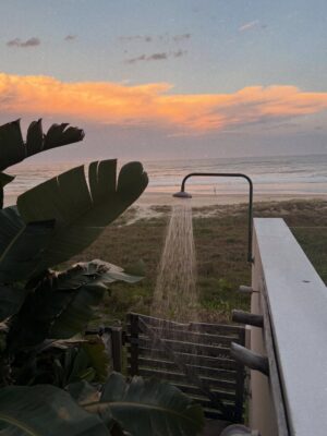 Lily James Instagram - I spent the last part of 2025 on the beach, made a film and watched the sun rise with very special people. I feel very grateful and hopeful for a new year ✨