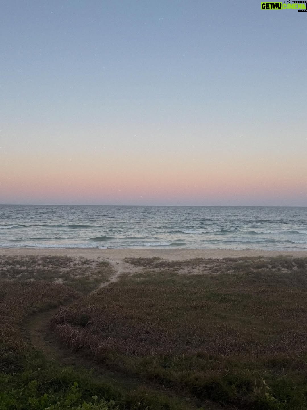 Lily James - 160.5K Likes - I spent the last part of 2025 on the beach, made a film and watched the sun rise with very special people. I feel very grateful and hopeful for a new year ✨