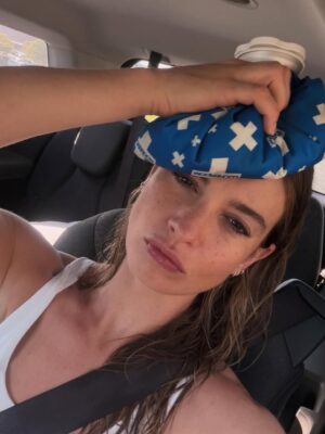 Lily James Instagram - I spent the last part of 2025 on the beach, made a film and watched the sun rise with very special people. I feel very grateful and hopeful for a new year ✨