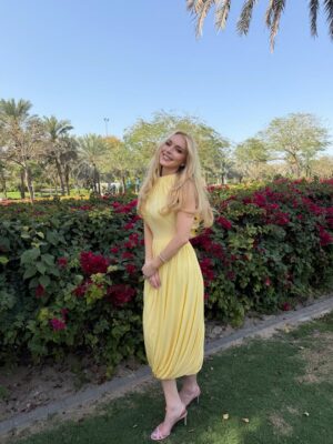 Lindsay Lohan Instagram - 💛