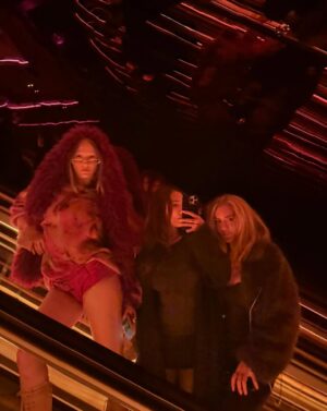 Linzy Luu Instagram - favorite city with favorite people 🍎₊˚🧣☃️⊹♡