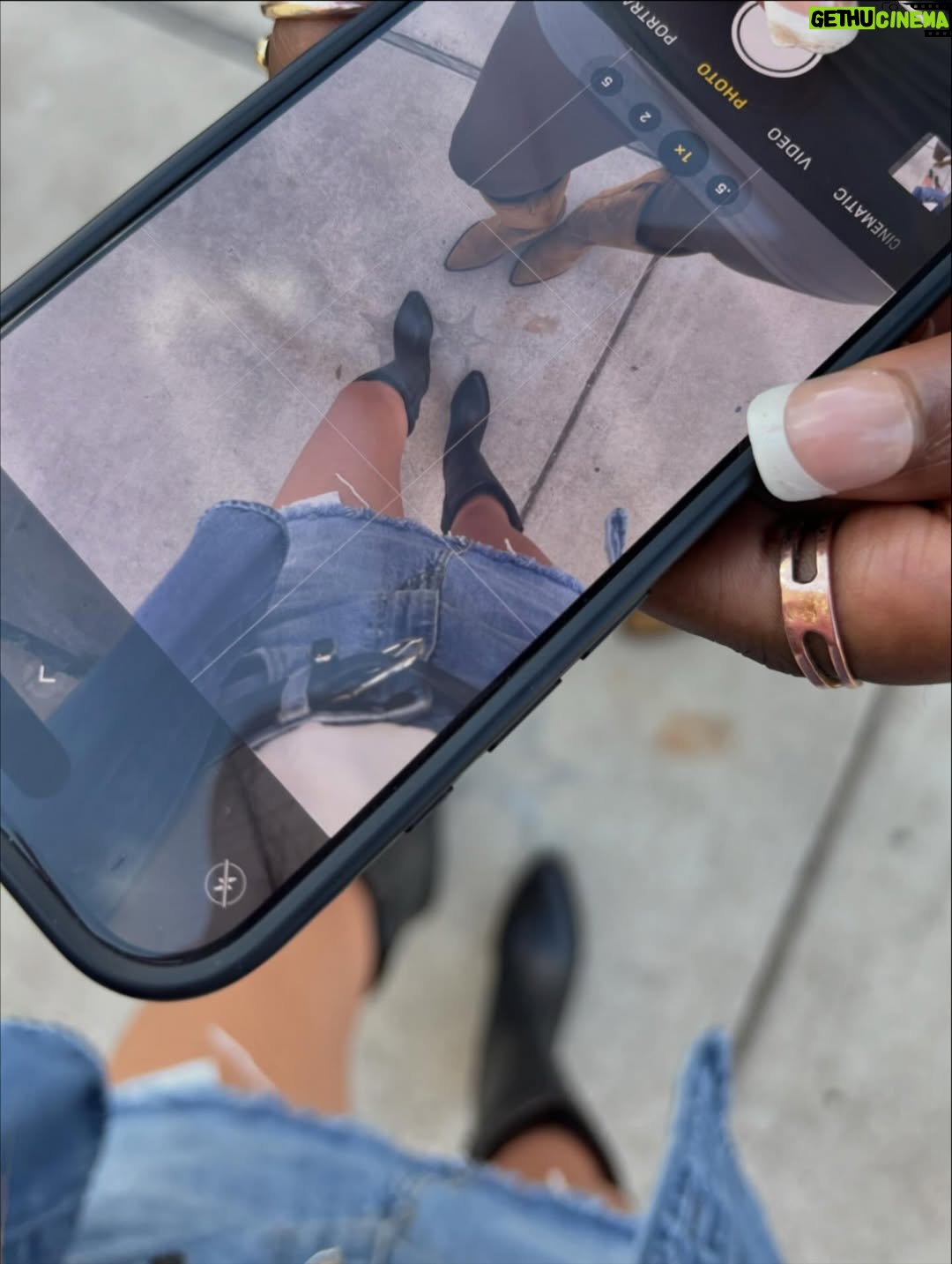 Linzy Luu - 3.9K Likes - 💌 from tx