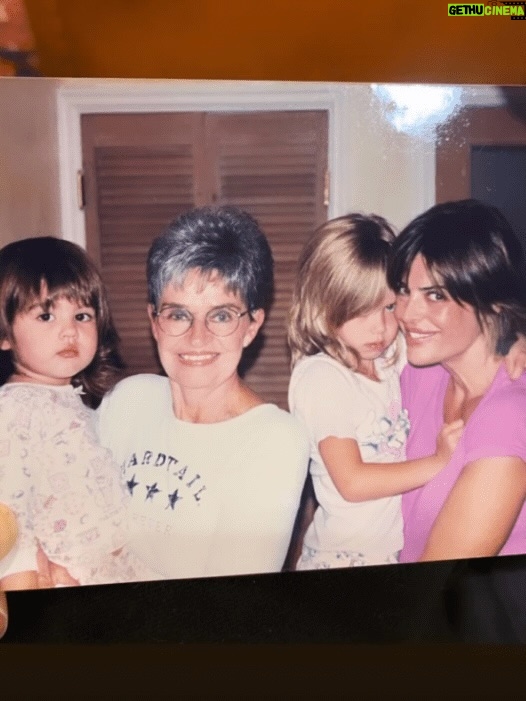 Lisa Rinna - 189.8K Likes - The greatest pride of my life will always be raising strong women and being the daughter of one. Thank you, Lois, for showing me exactly how it’s done ❤️ Happy International Women’s Day!