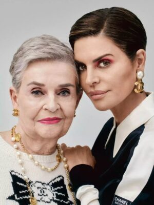 Lisa Rinna Instagram - The greatest pride of my life will always be raising strong women and being the daughter of one. Thank you, Lois, for showing me exactly how it’s done ❤️ Happy International Women’s Day!