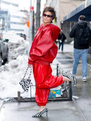 Lisa Rinna Instagram - New York look book, the cunty slay continues!